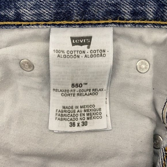 Levi's Strauss Co 550 Mens Jeans Blue 34x29 Relaxed Fit Faded Distressed Denim - Picture 12 of 16